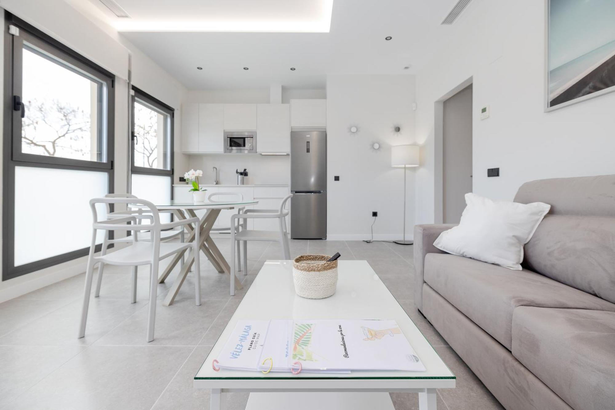 Apartamentos Turisticos Playa Marinsa Torre Del Mar Eksteriør bilde