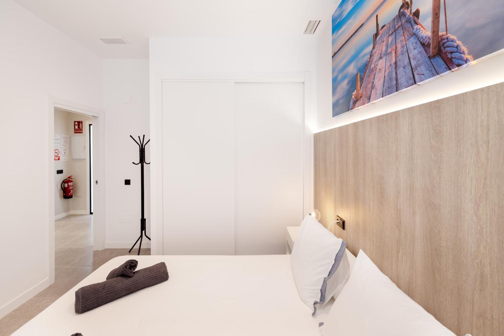 Apartamentos Turisticos Playa Marinsa Torre Del Mar Eksteriør bilde