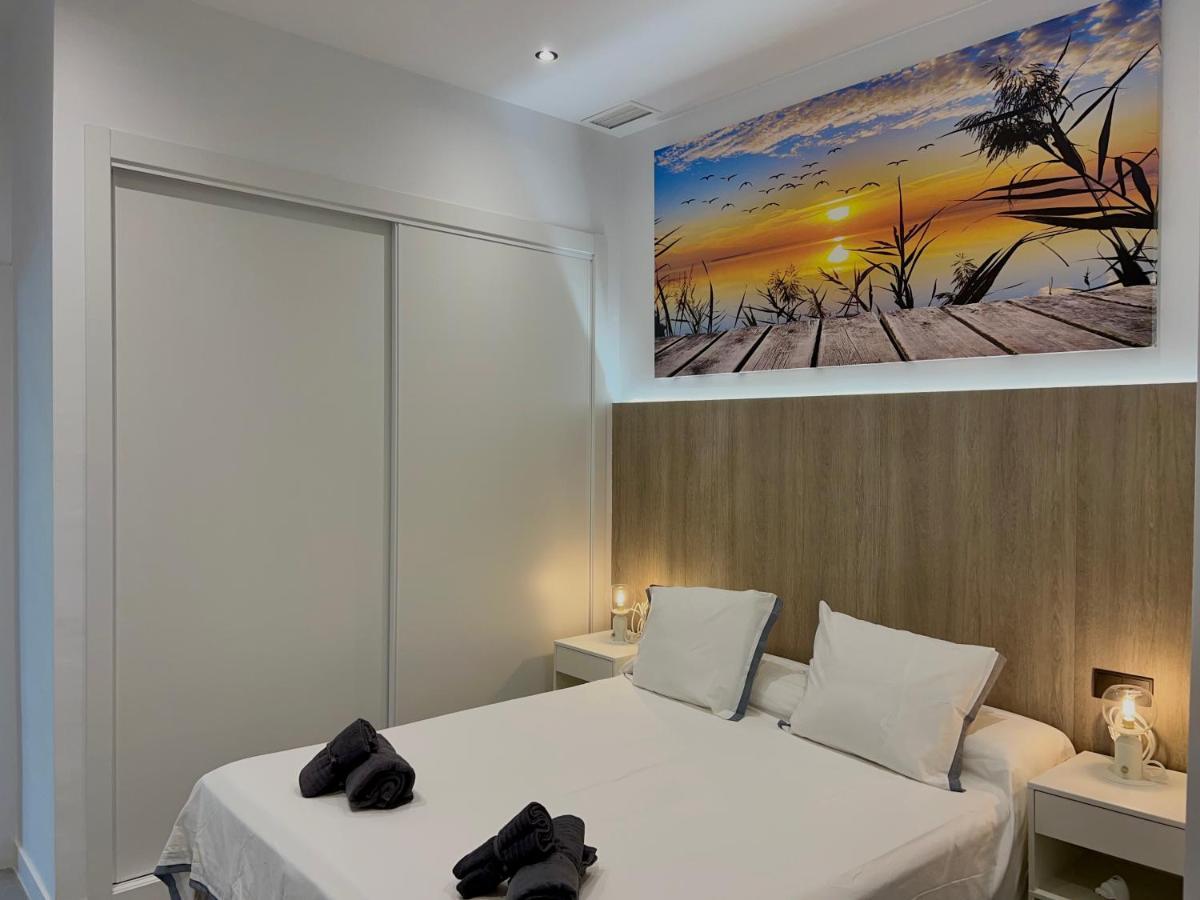 Apartamentos Turisticos Playa Marinsa Torre Del Mar Eksteriør bilde